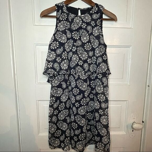 Tommy Hilfiger NWTs Floral Print Whispy Top Sleeveless Dress - Picture 3 of 15